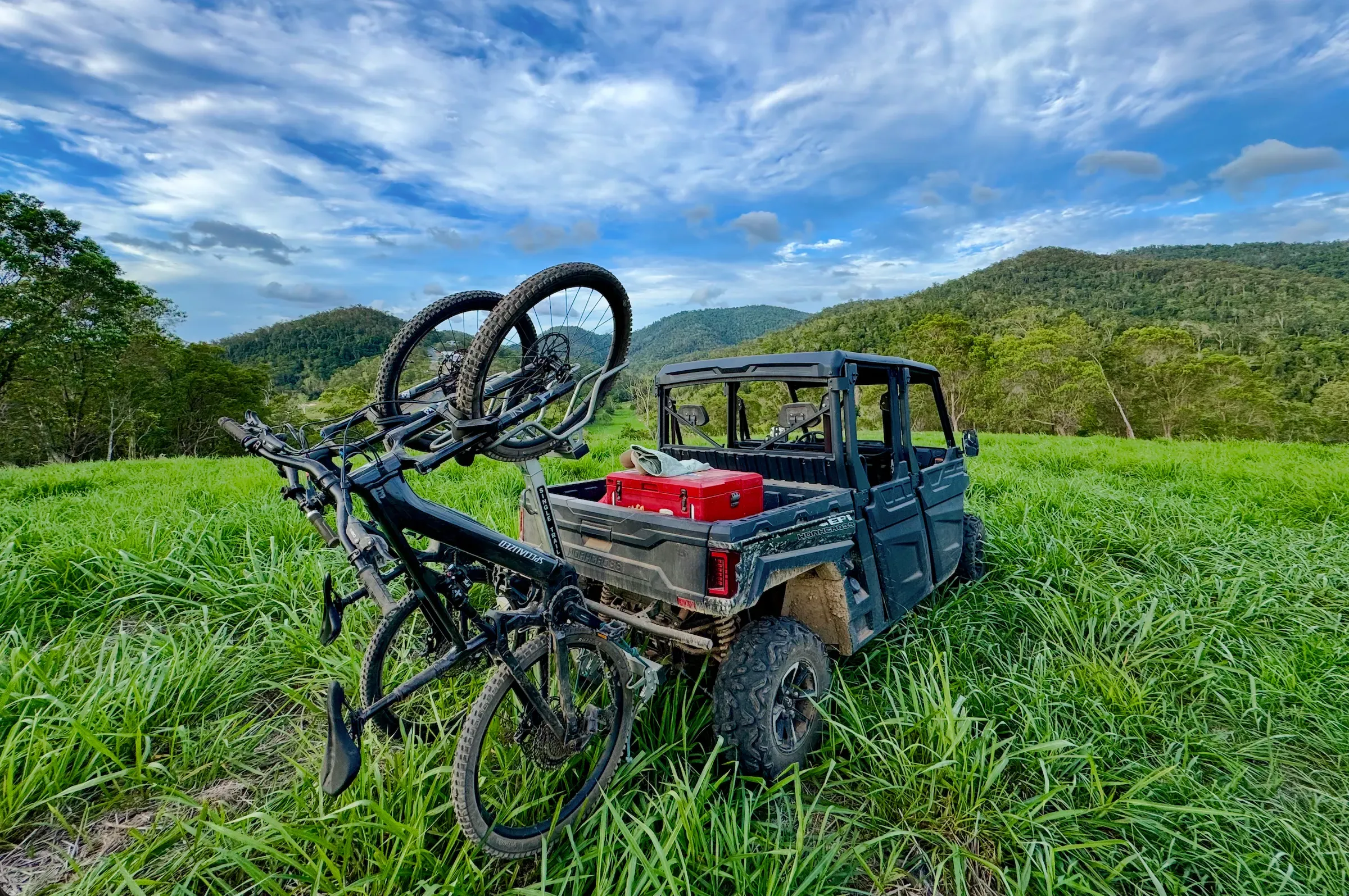 Buggy and bikes at Twin Creeks, ten minutes from Airlie Beach